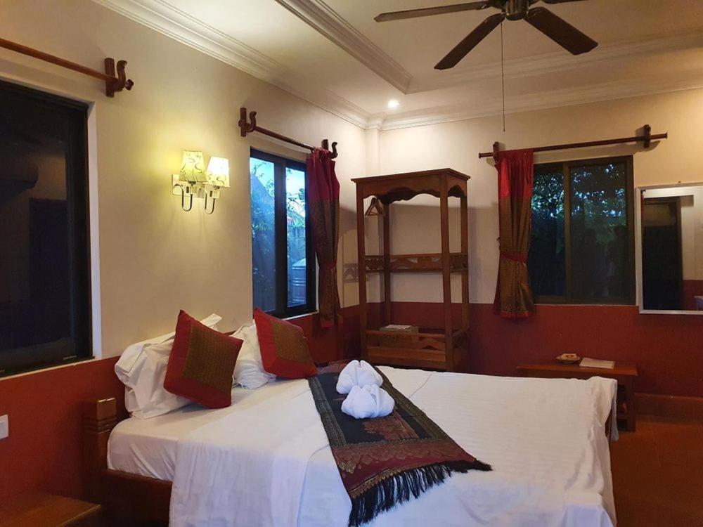 Phoumrumduol Bungalow カンポット エクステリア 写真